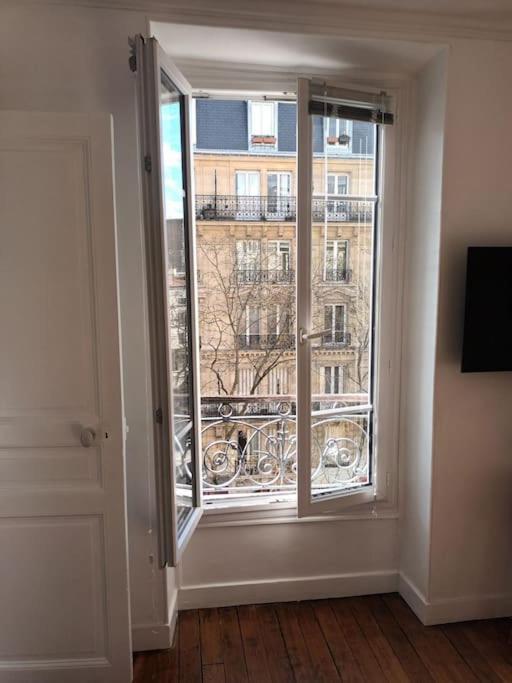 Ferienwohnung Tres Parisien Et Ensoleille Exterior foto