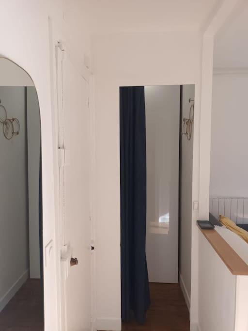 Ferienwohnung Tres Parisien Et Ensoleille Exterior foto