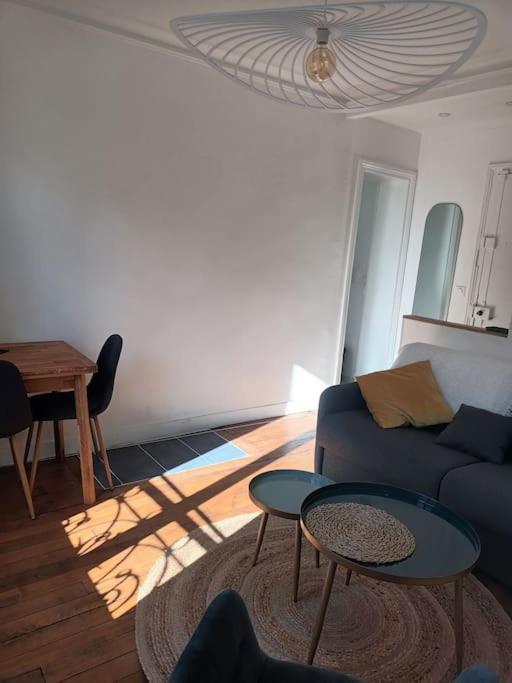 Ferienwohnung Tres Parisien Et Ensoleille Exterior foto